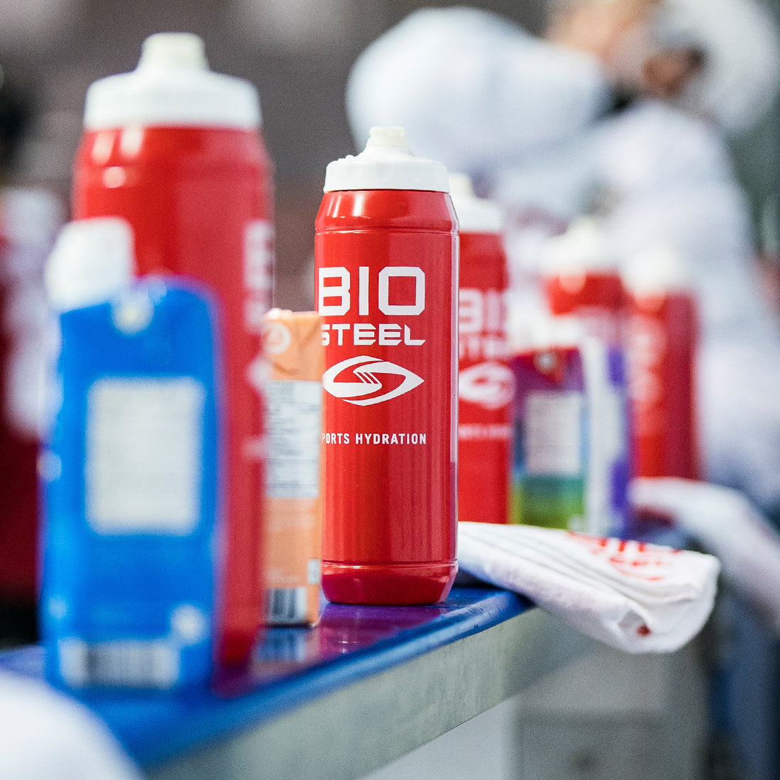 BioSteel Team Bottle, BPA Free Sports Water Bottle, 27 Ounce/800 Milliliter  Capacity : : Sports & Outdoors
